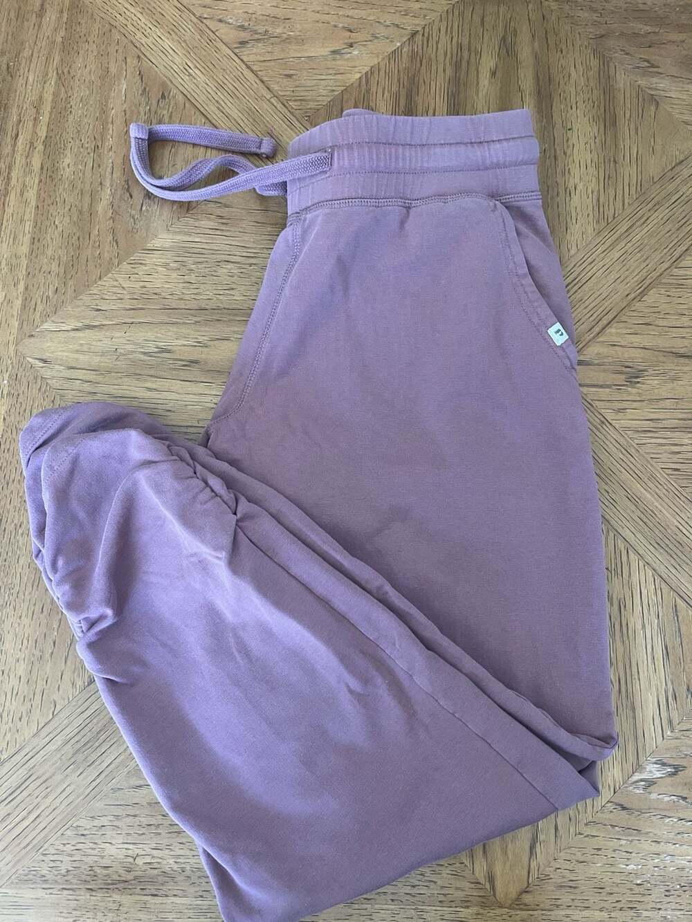 Pact Organic Cotton Ruched Joggers Mauve Size M Athleisure lounge